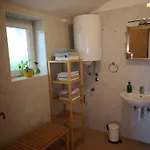بيت للعطل House Catela