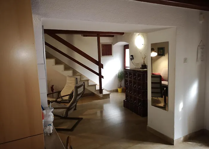 House Catela Semesterbostad *