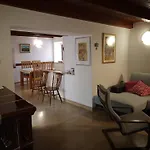 House Catela 펜션 Rakalj