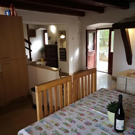 Prázdninový dům House Catela